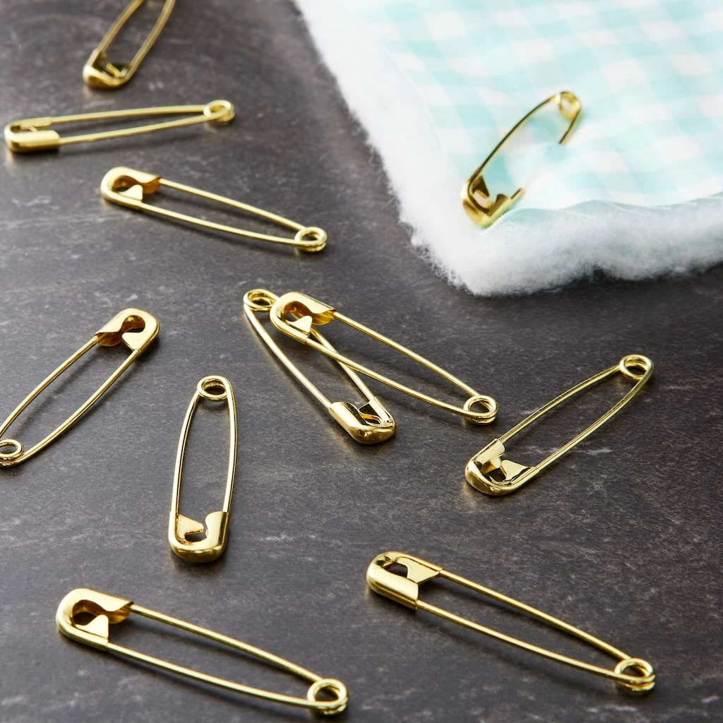 Flash Sale π 12 Packs: 20 ct. (240 total) 2" Gold Quilter's Safety Pins by Loops & Threads™ π 4 Flash Sale π 12 Packs: 20 ct. (240 total) 2" Gold Quilter's Safety Pins by Loops & Threads™ π - Image 2
