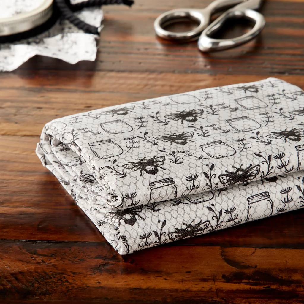 Discount π Black & White Bees Cotton Fabric Bundle by Loops & Threads™ π 4 Discount π Black & White Bees Cotton Fabric Bundle by Loops & Threads™ π - Image 2